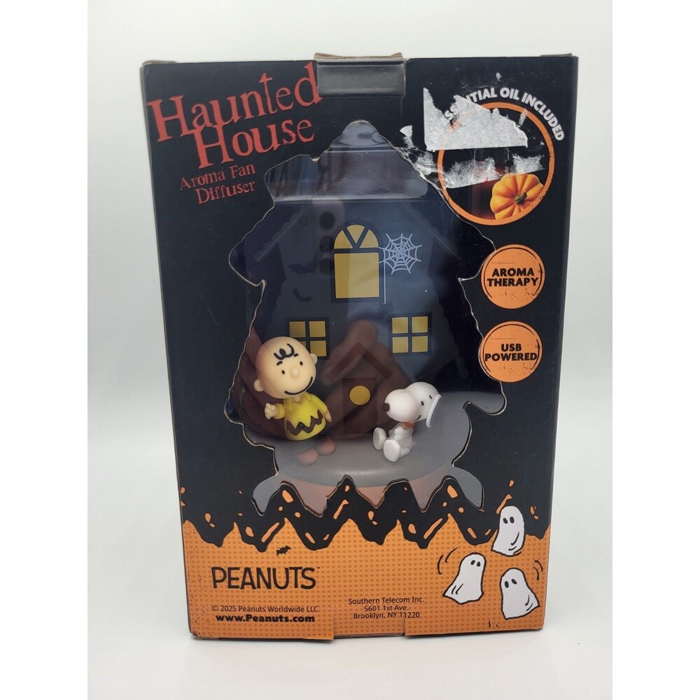 NIB Peanuts Halloween Haunted House Aroma Fan Diffuser 2025 Snoopy Charlie Brown